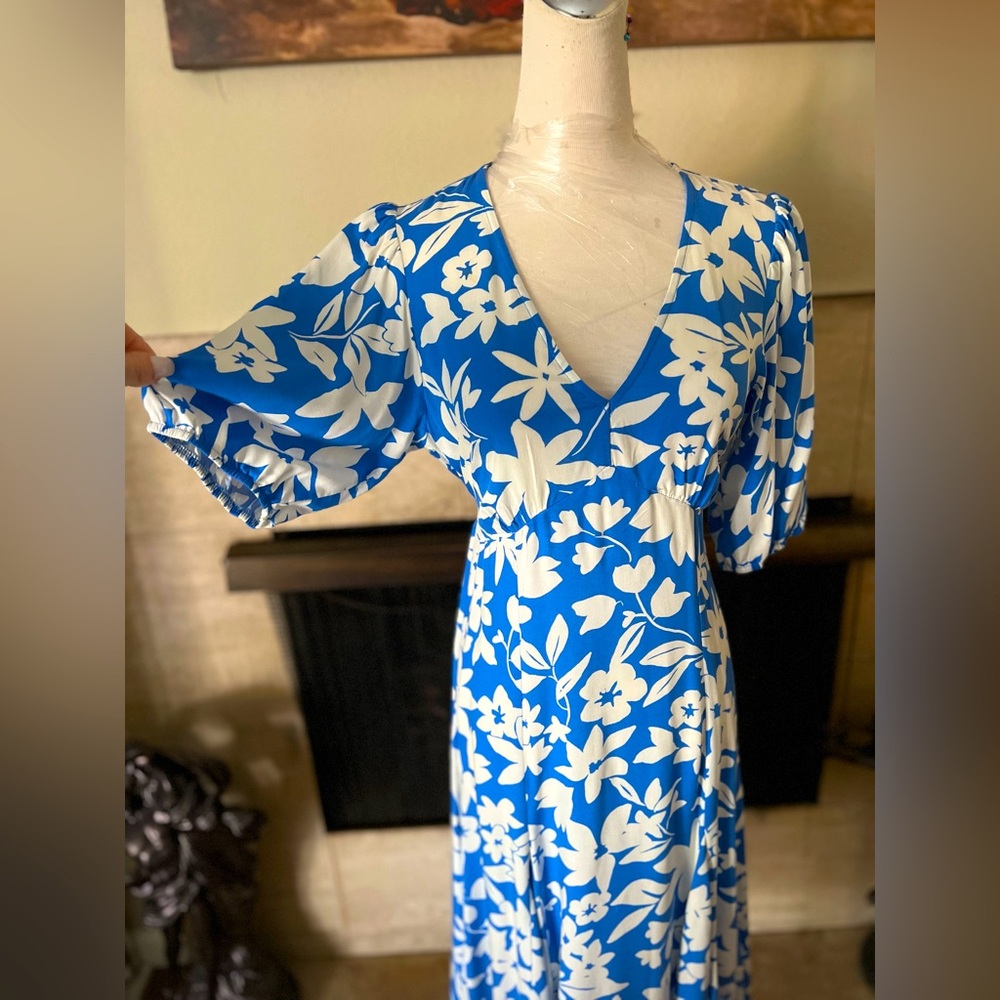 New Look Blue and White Puff Sleeve Maxi Sundress - Picture 4 of 7